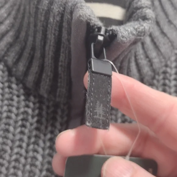 G. H. Bass & Co. Gray Ribbed Knit 1/4 Zip Mock Neck Pullover Sweater - Picture 16 of 16